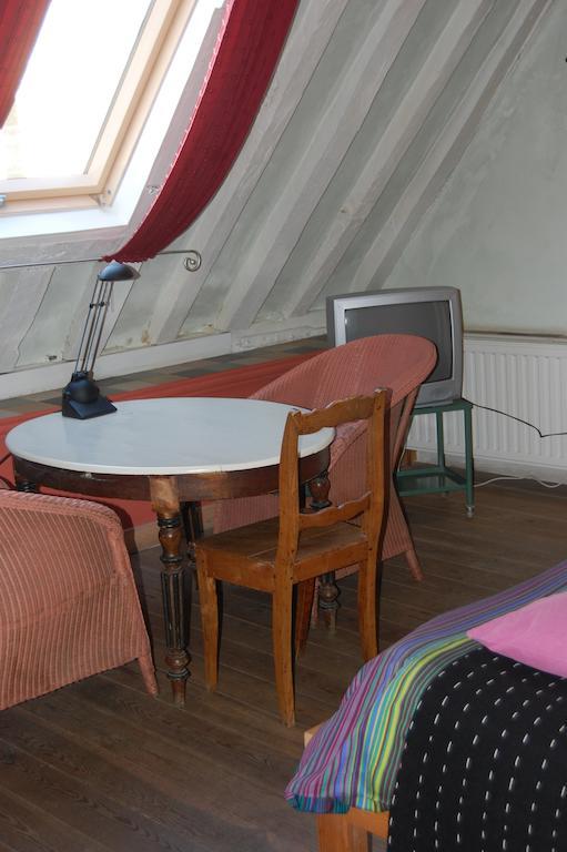 B&B Geertje Henckens Ghent Room photo